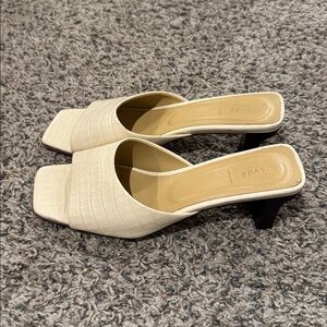 aeyede leather croc block sandal heel